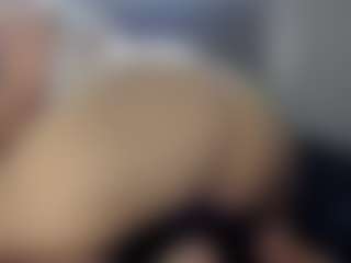 Hotpinkcheeto's Live Sex Cam Show