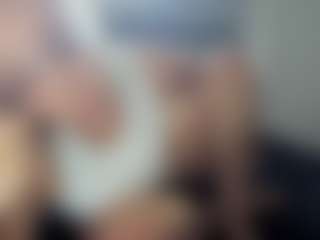 Hotpinkcheeto's Live Sex Cam Show