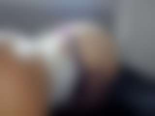 Hotpinkcheeto's Live Sex Cam Show