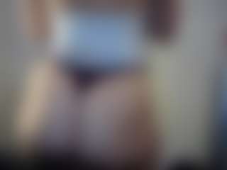 Hotpinkcheeto's Live Sex Cam Show