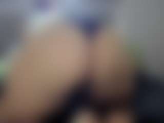 Live cam show with Hotpinkcheeto - Angel on Camming Site