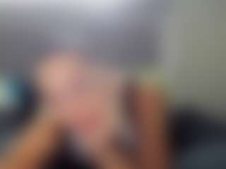 Hotpinkcheeto's Live Sex Cam Show