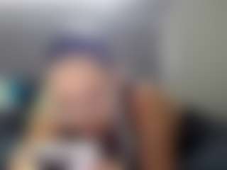 Hotpinkcheeto's Live Sex Cam Show