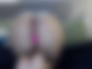 Hotpinkcheeto's Live Sex Cam Show