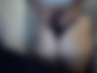 Hotpinkcheeto's Live Sex Cam Show