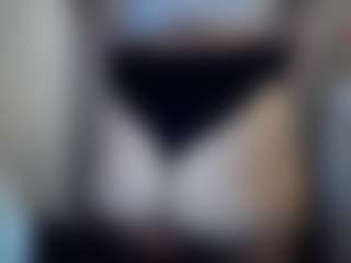 Hotpinkcheeto's Live Sex Cam Show