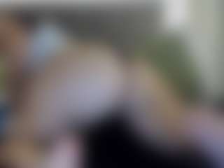 Hotpinkcheeto's Live Sex Cam Show