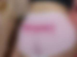 Hotpinkcheeto's Live Sex Cam Show