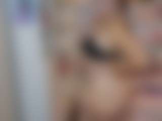 Hotpinkcheeto's Live Sex Cam Show