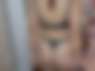 Hotpinkcheeto's Live Sex Cam Show