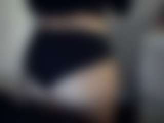 Hotpinkcheeto's Live Sex Cam Show