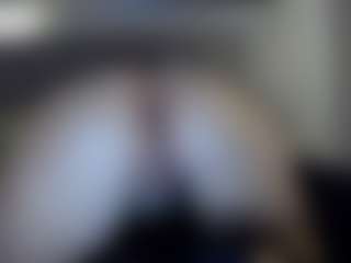Hotpinkcheeto's Live Sex Cam Show