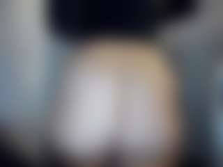 Hotpinkcheeto's Live Sex Cam Show