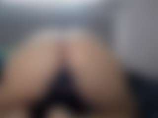 Hotpinkcheeto's Live Sex Cam Show