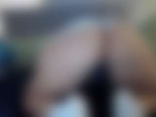 Hotpinkcheeto's Live Sex Cam Show
