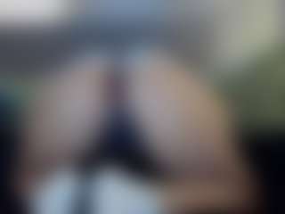 Hotpinkcheeto's Live Sex Cam Show