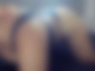Hotpinkcheeto's Live Sex Cam Show
