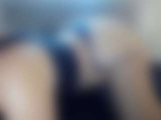 Hotpinkcheeto's Live Sex Cam Show