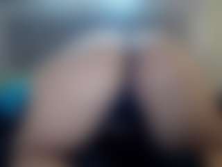 Hotpinkcheeto's Live Sex Cam Show