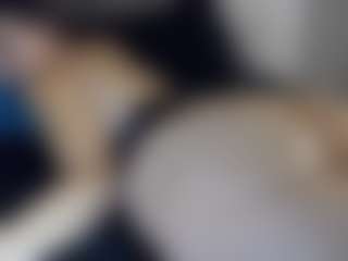 Hotpinkcheeto's Live Sex Cam Show