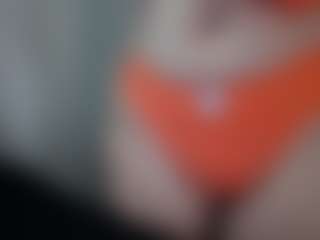 Hotpinkcheeto's Live Sex Cam Show