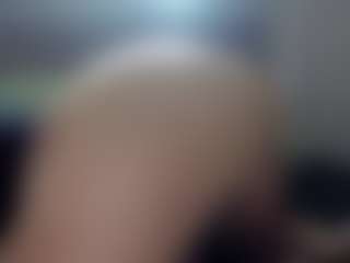 Hotpinkcheeto's Live Sex Cam Show