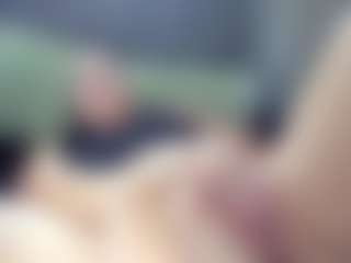 Hotpinkcheeto's Live Sex Cam Show
