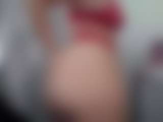 Hotpinkcheeto's Live Sex Cam Show