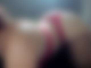 Hotpinkcheeto's Live Sex Cam Show
