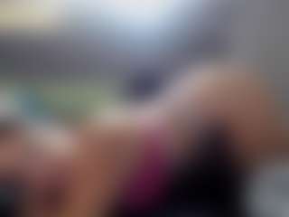 Hotpinkcheeto's Live Sex Cam Show