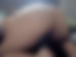 Hotpinkcheeto's Live Sex Cam Show
