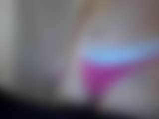 Hotpinkcheeto's Live Sex Cam Show