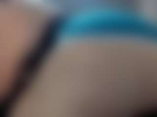 Hotpinkcheeto's Live Sex Cam Show