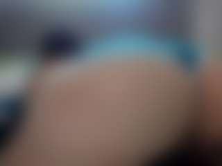 Hotpinkcheeto's Live Sex Cam Show