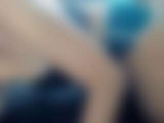 Hotpinkcheeto's Live Sex Cam Show