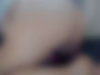 Hotpinkcheeto's Live Sex Cam Show
