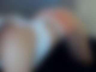 Hotpinkcheeto's Live Sex Cam Show