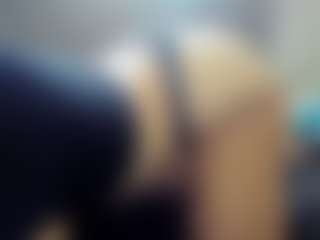 Hotpinkcheeto's Live Sex Cam Show