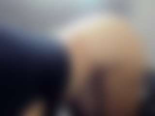 Hotpinkcheeto's Live Sex Cam Show