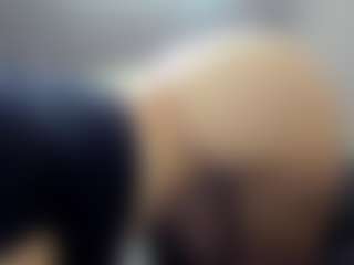 Hotpinkcheeto's Live Sex Cam Show
