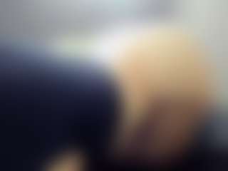 Hotpinkcheeto's Live Sex Cam Show