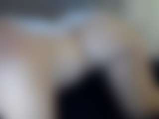 Hotpinkcheeto's Live Sex Cam Show