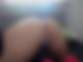 Hotpinkcheeto's Live Sex Cam Show
