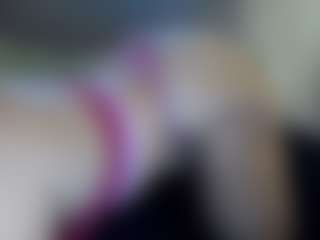 Hotpinkcheeto's Live Sex Cam Show