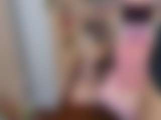 Hotpinkcheeto's Live Sex Cam Show