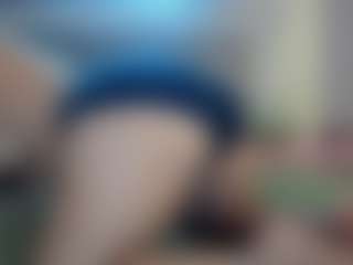Hotpinkcheeto's Live Sex Cam Show