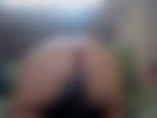 Hotpinkcheeto's Live Sex Cam Show