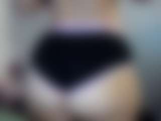 Hotpinkcheeto's Live Sex Cam Show