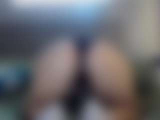 Hotpinkcheeto's Live Sex Cam Show