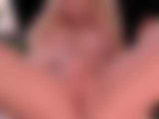 Live cam show with blondebab3 - Dildo on Dare Cams